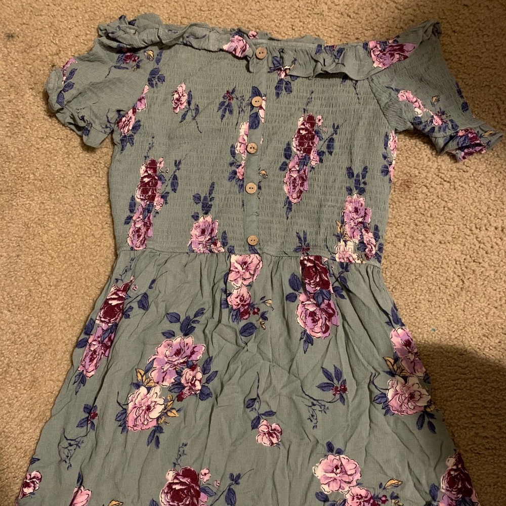 Green Off the shoulder dress